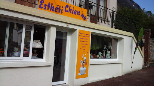 Esthéti Chien'ne, salon de toilettage sur Groomie.fr et au 21 Rue Victor Hugo, 76940 Arelaune-en-Seine
