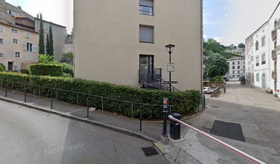 Figaro Chien, salon de toilettage sur Groomie.fr et au 2 Av. Georges Clemenceau, 83120 Sainte-Maxime