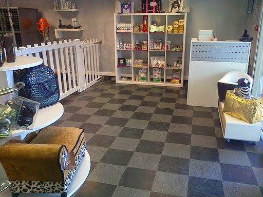 Les Bains d'Aléa, salon de toilettage sur Groomie.fr et au 357 Av. Général de Gaulle, 34400 Lunel